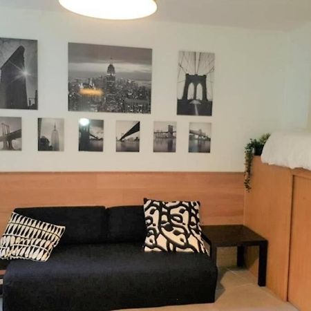 Tiny Apartment ตรีเอสเต ภายนอก รูปภาพ